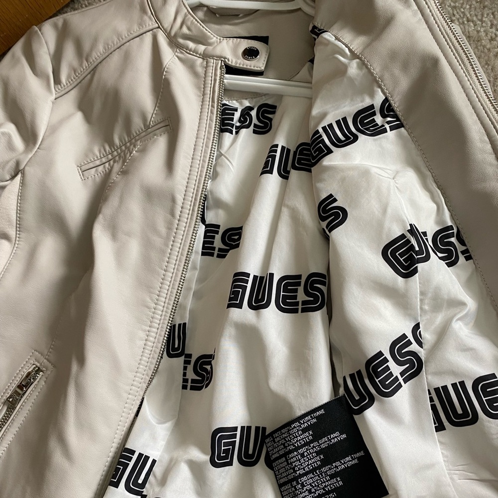 Guess leather jacket - Picture 3 of 6